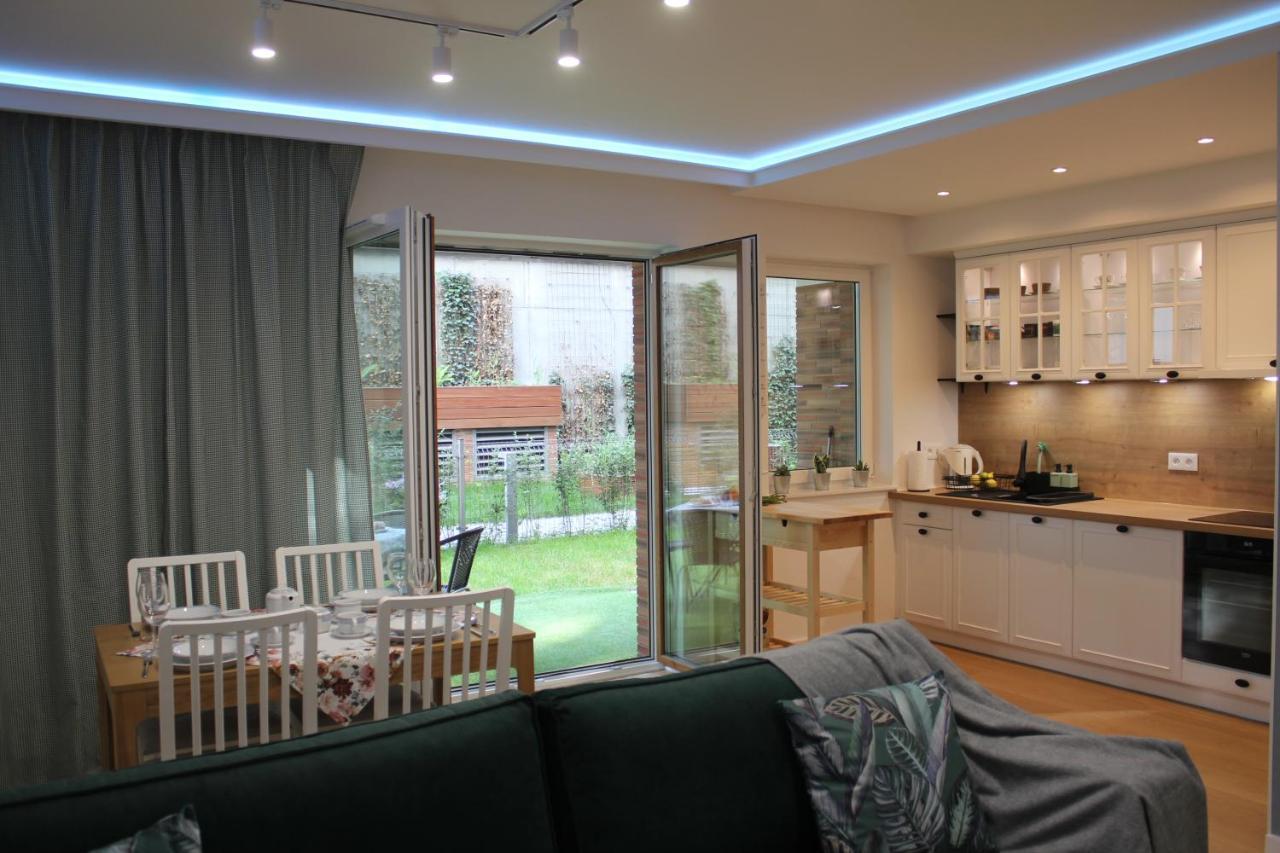 Lulu - Centrum Apartment Danzig